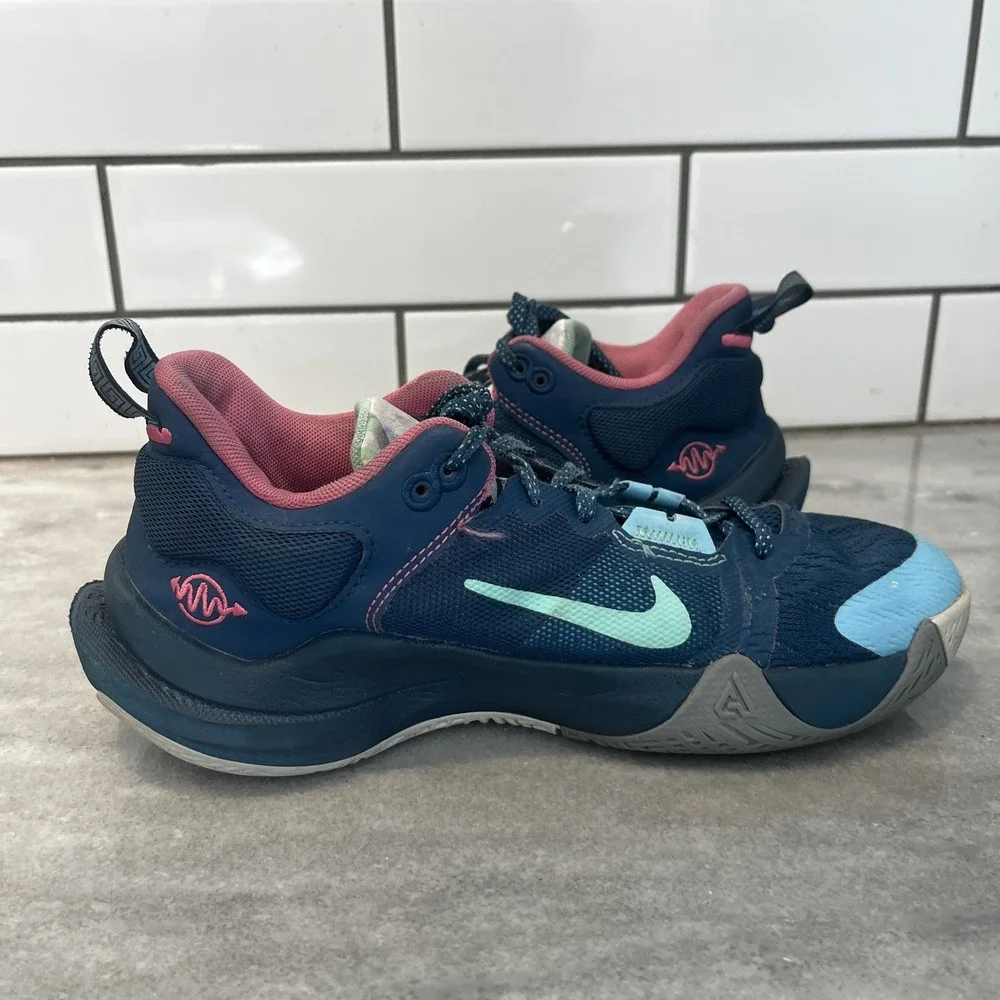 Nike Giannis Immortality 2‎ SE GS Floral Basketball Shoes 5Y FD0213-400 Youth